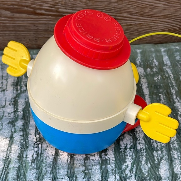 Collectible Vintage Humpty Dumpty Fisher Price Pull Toy - Picture 3 of 12
